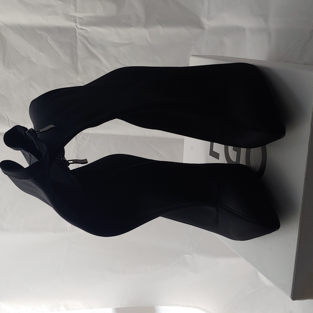 Brand New in Box EGO Official Black Sock Boot US 9